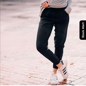 Albion Fit Black Jetsetters